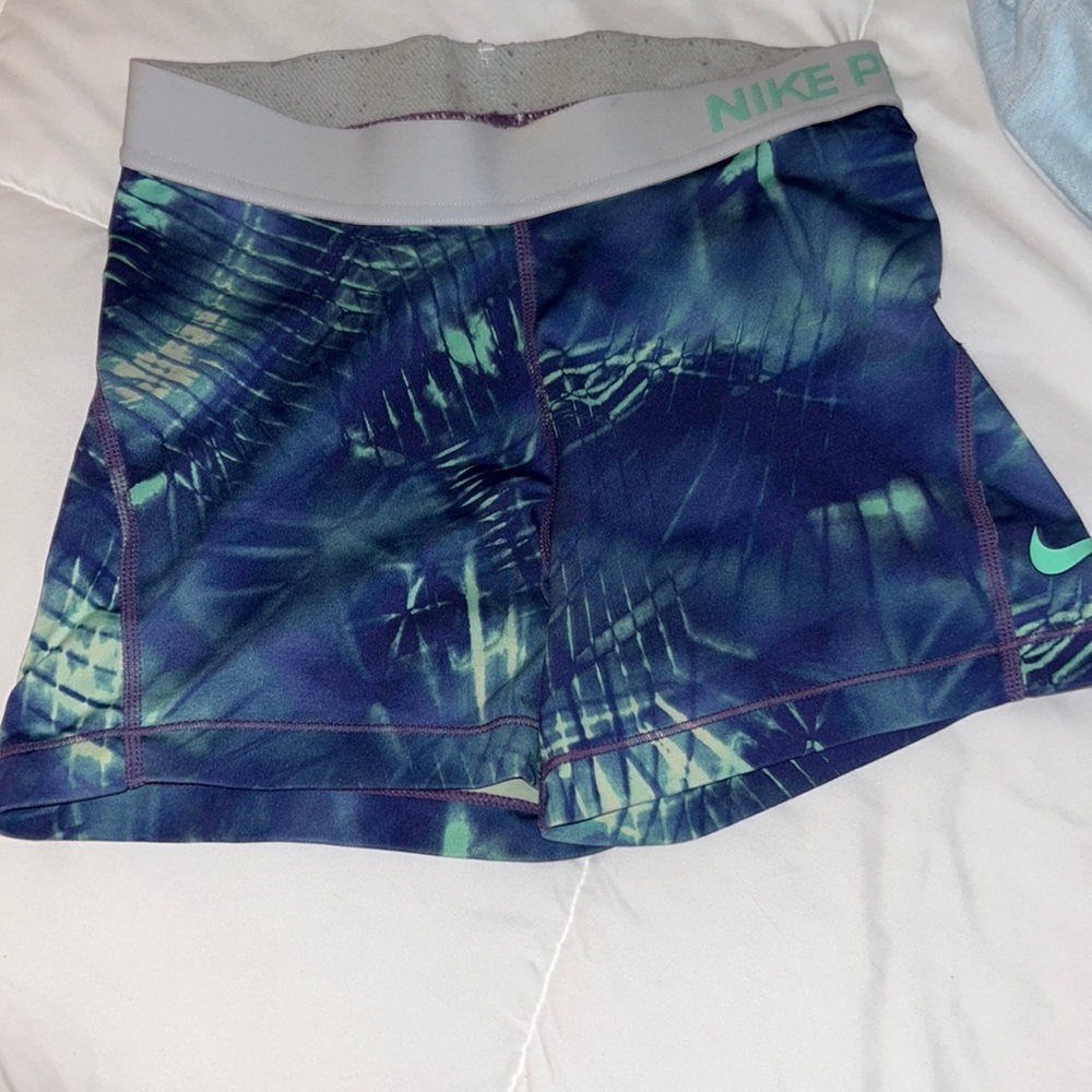 nike pros